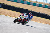 anglesey-no-limits-trackday;anglesey-photographs;anglesey-trackday-photographs;enduro-digital-images;event-digital-images;eventdigitalimages;no-limits-trackdays;peter-wileman-photography;racing-digital-images;trac-mon;trackday-digital-images;trackday-photos;ty-croes